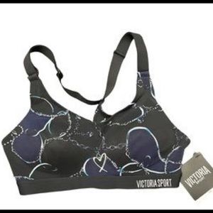 NWT Victoria Secret's "Victoria Sport" Sports Bra 34DD hearts and chain design